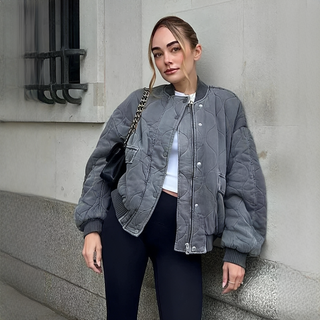 Ella - Elegancka Kurtka z Guzikami