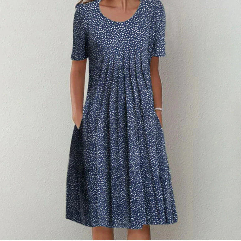 Emma - Elegancka Sukienka Mini z Okrągłym Dekoltem