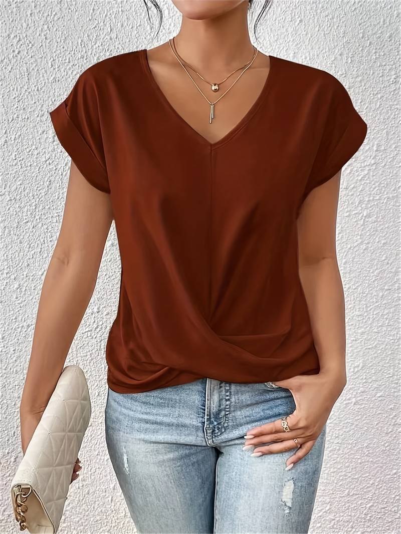 Shyra - Nowoczesny T-Shirt z Dekoltem w Serek