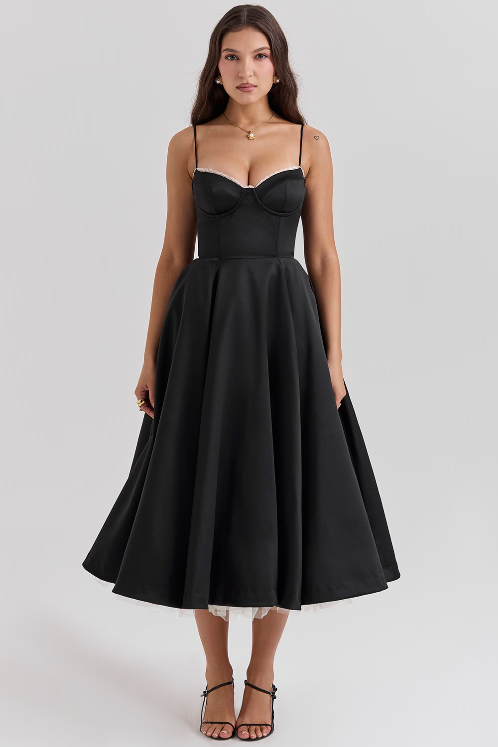 Leona - Elegancka i Szykowna Sukienka