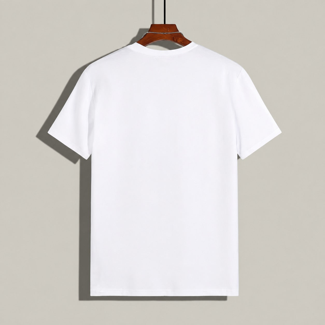 Owen - Swobodny, klasyczny T-shirt dla panów