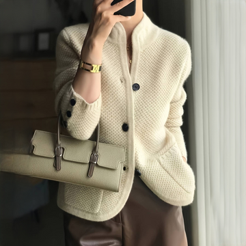 Carissa - Elegancki i ciepły sweter