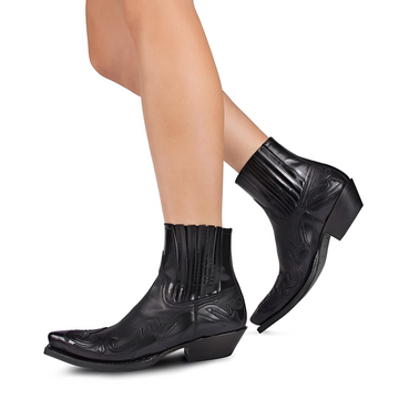 Geraldine - Eleganckie obuwie vintage