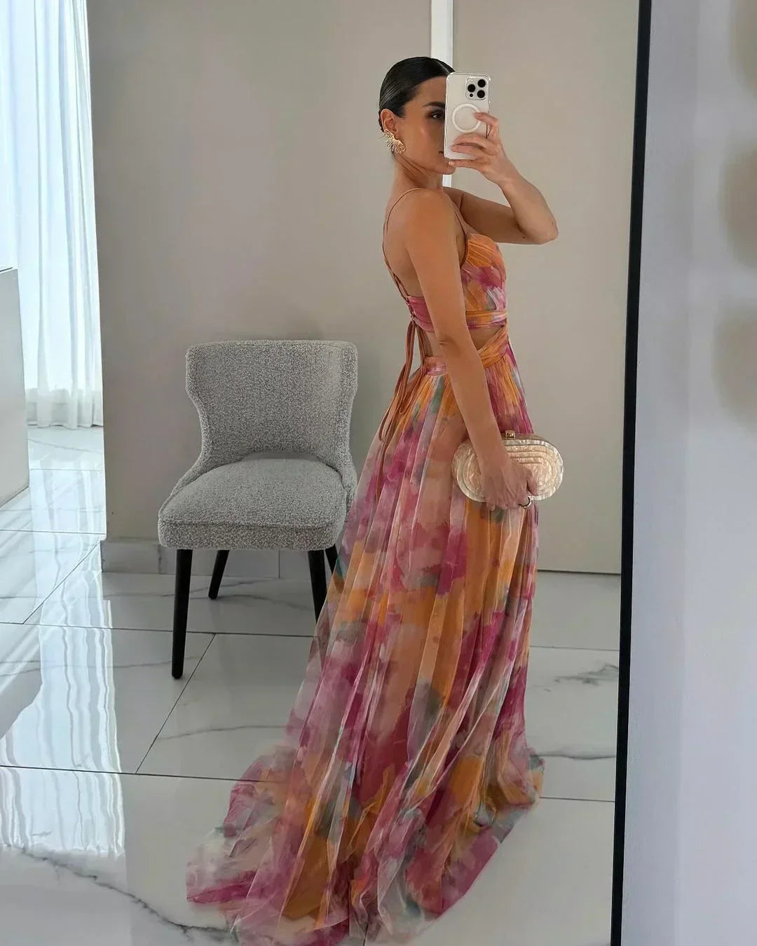 Brienne - Elegancka i Stylowa Sukienka Maxi