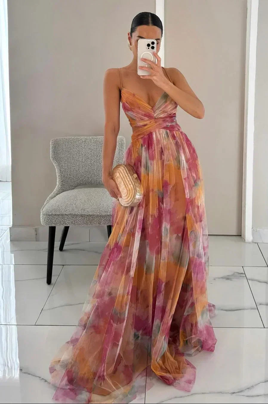 Brienne - Elegancka i Stylowa Sukienka Maxi