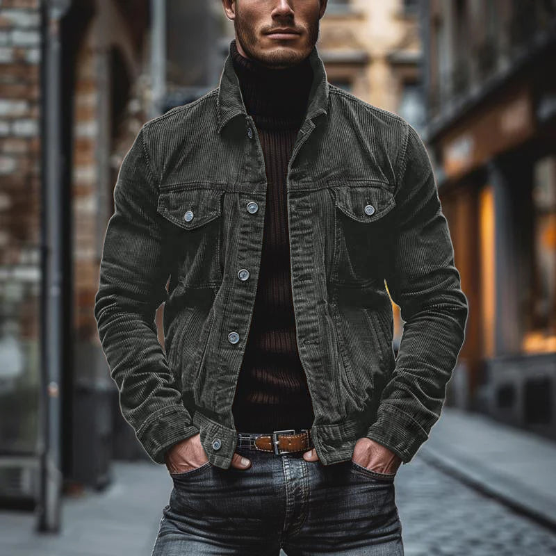Męska kurtka vintage z zapięciem na guziki, kieszeniami na piersi i slim fit