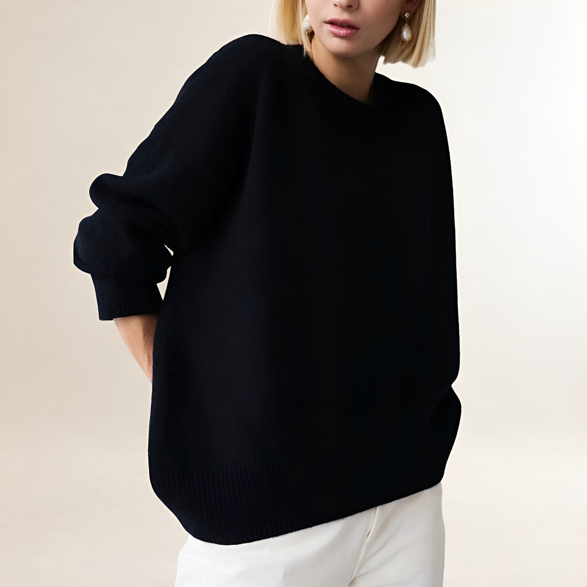 Sweter damski oversize z okrągłym dekoltem długi rękaw