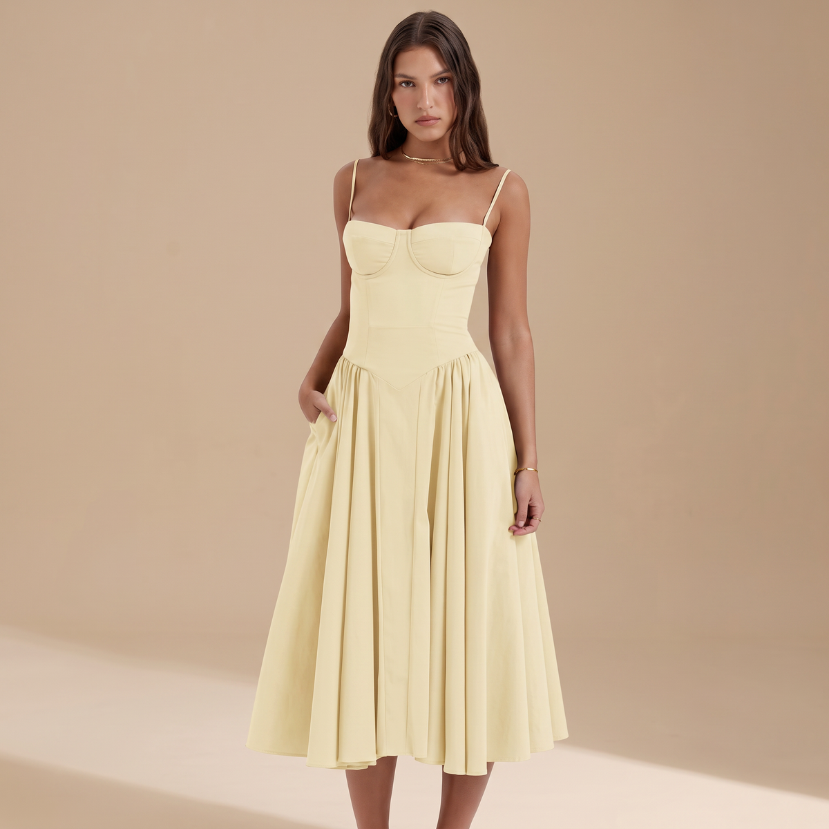 Jutte - Elegancka Sukienka Midi