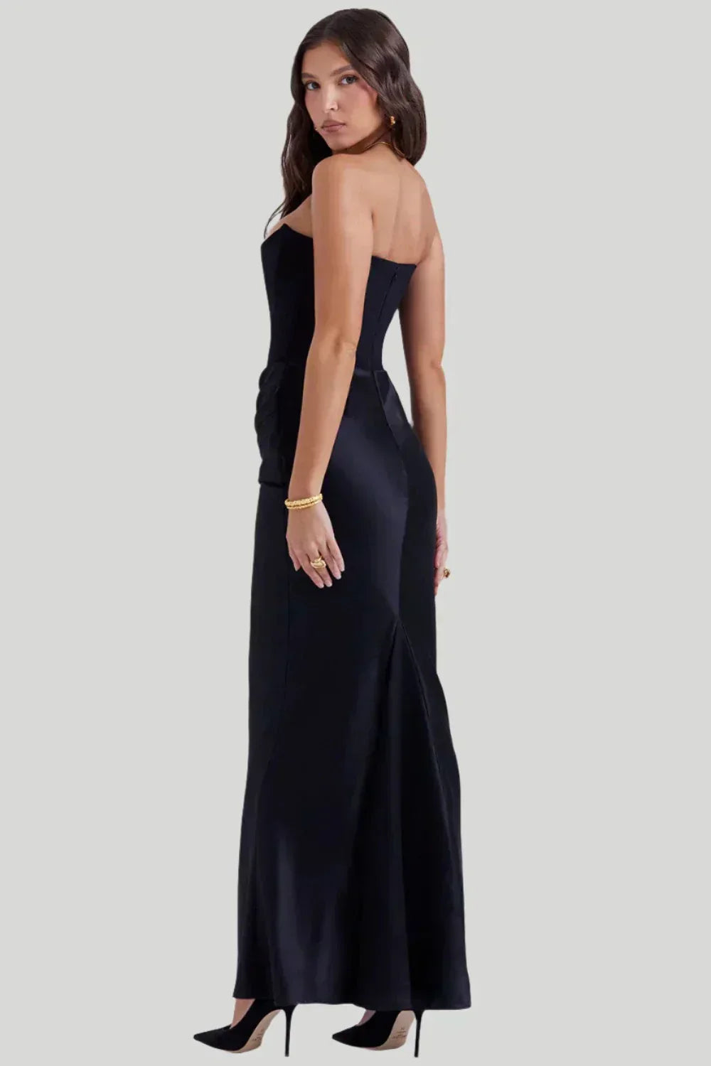 Elisabeth - Elegancka sukienka maxi z odkrytymi ramionami dla kobiet